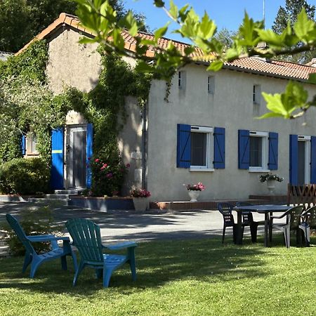 Gite Marguerite - Au Coeur De La Campagne La Petite-Boissiere Экстерьер фото